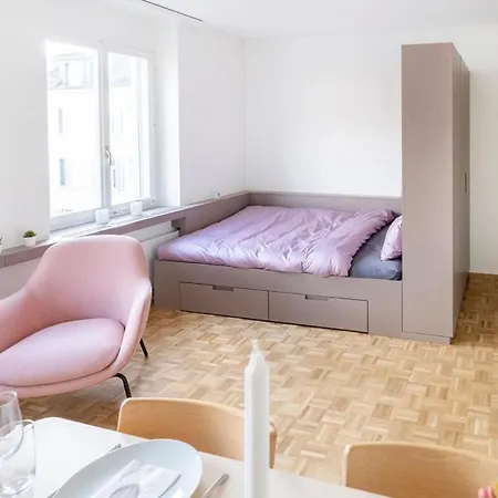 Modern 1 In District 4 *