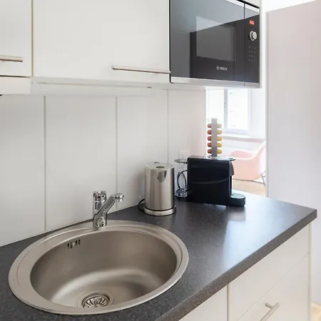 Modern 1 In District 4 Apartment *