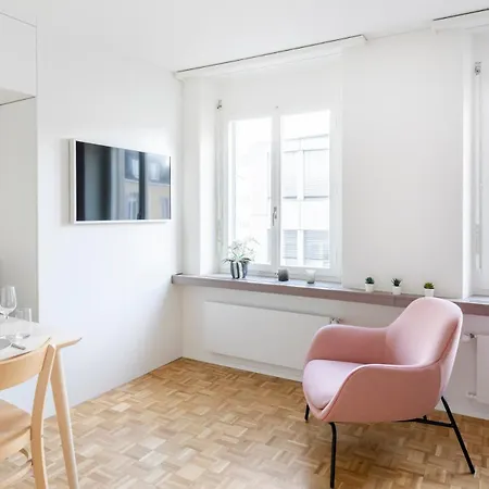 Modern 1 In District 4 Zürich