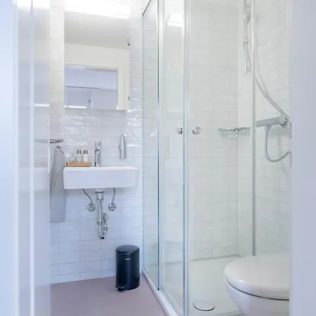 Modern 1 In District 4 * Zürich