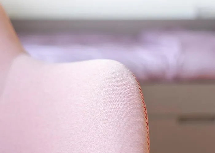 Modern 1 In District 4 *